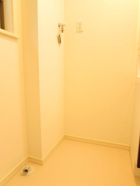 その他設備　室内洗濯機置場