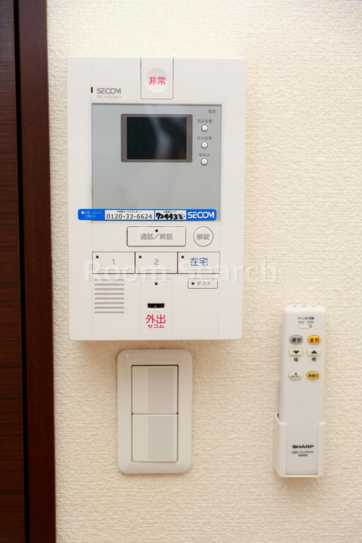 セキュリティ　TVモニター付インターホン