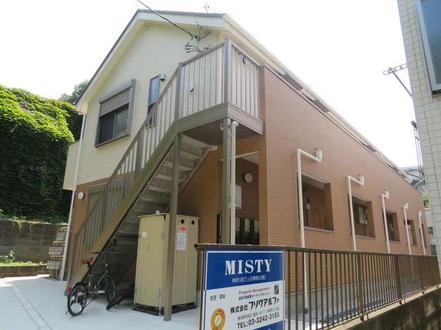 建物外観　綺麗な感じです