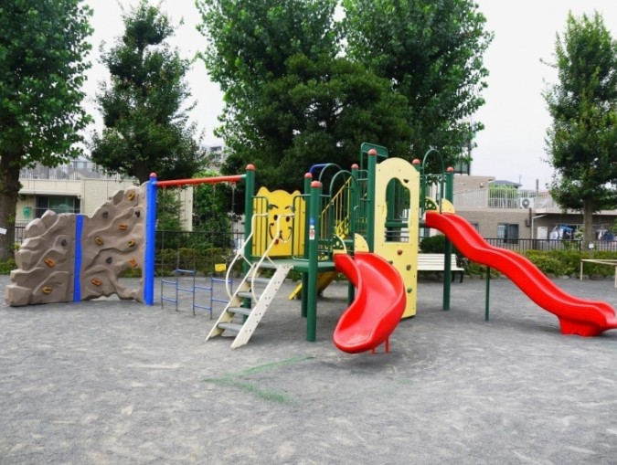 公園　台町公園（公園）まで981m