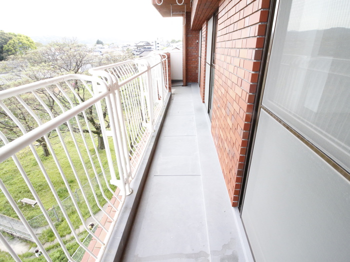 バルコニー　現状に相違がある場合、現状優先となります