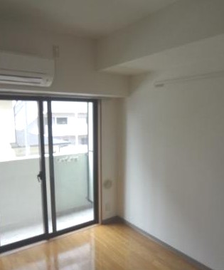 居室・リビング　お部屋の中は