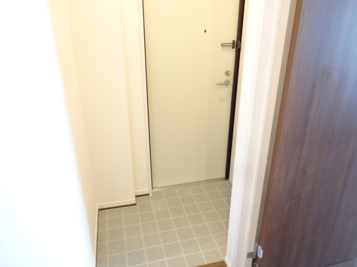 玄関　同タイプ物件の内観イメージです！