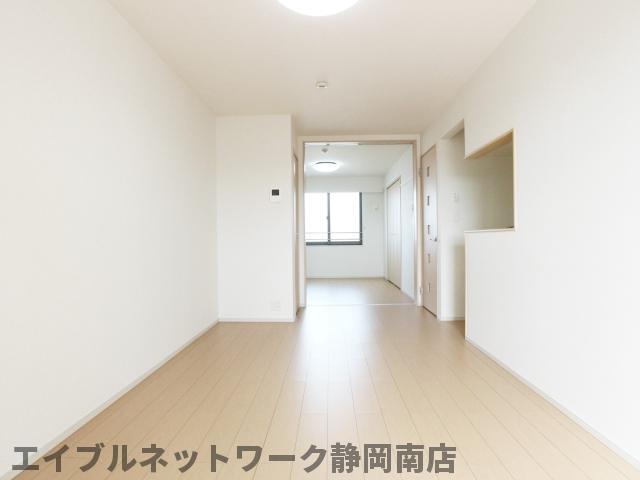 居室・リビング　おしゃれな居間です