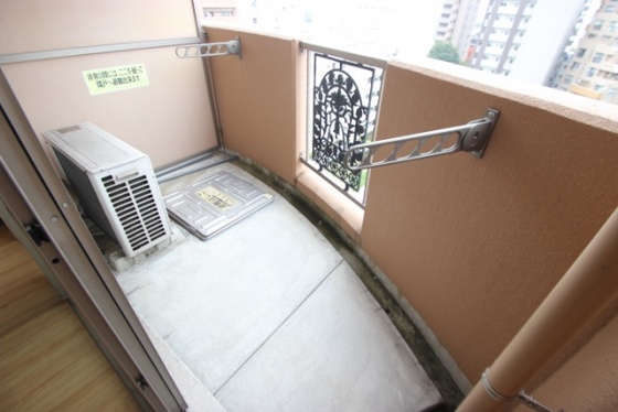 バルコニー　※別号室の写真です