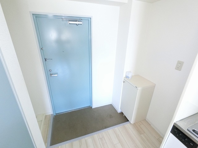 ＪＲ東海道本線 塚本駅 徒歩3分 7階建 築29年の玄関写真
