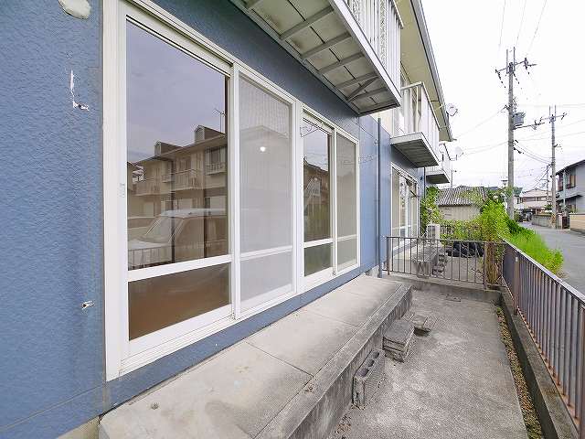 眺望　お洗濯にも便利なバルコニー付き