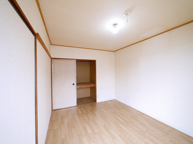 その他部屋・スペース　明るい洋室です