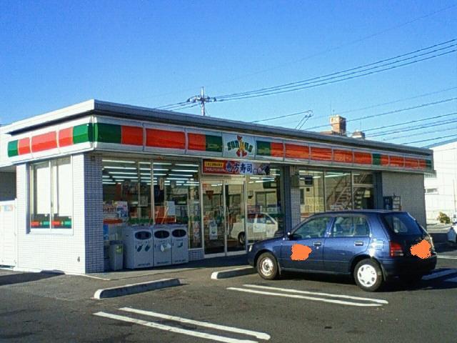 コンビニ　サンクス（コンビニ）まで749m