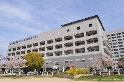 病院　大阪府立急性期・総合医療センター（病院）まで1277m