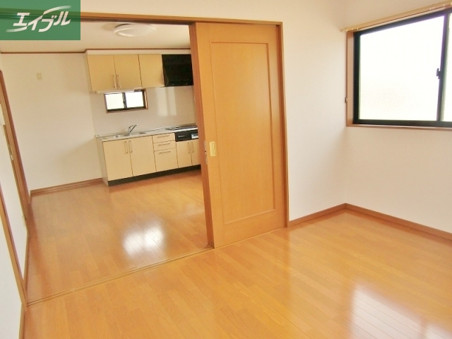 居室・リビング　寝室