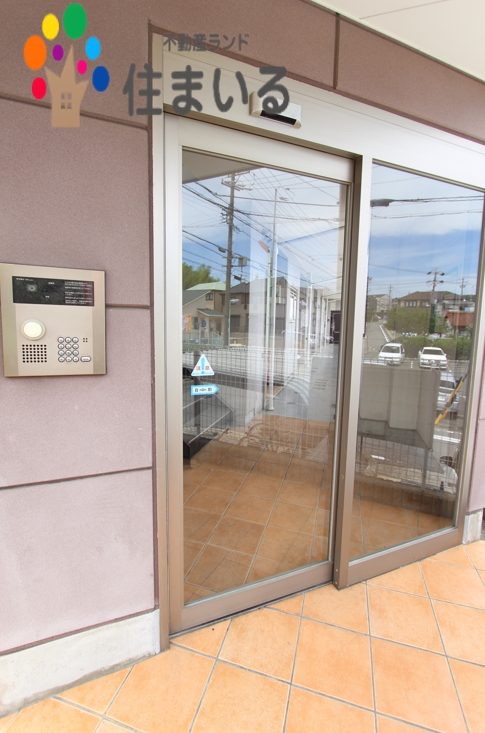 建物外観　※写真は同型タイプとなります