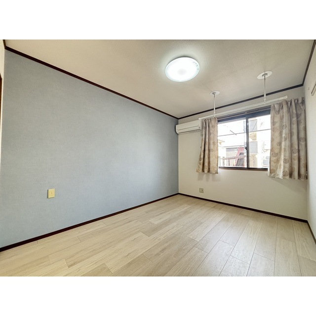 居室・リビング　洋室