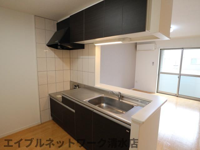キッチン　お料理しやすいキッチンです