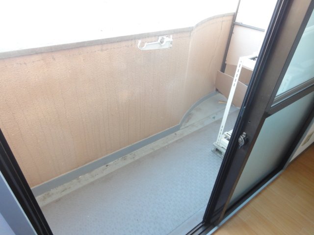 バルコニー　写真は別室のものです。