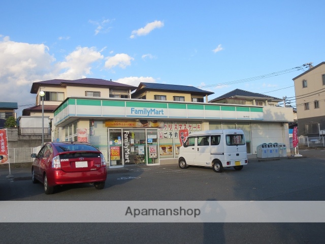 コンビニ　ファミリーマート富士見台店（コンビニ）まで716m