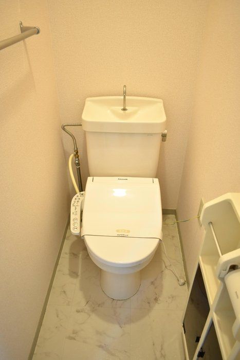 【桶川市朝日のアパートのトイレ】