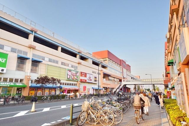 【桶川市朝日のアパートのショッピングセンター】