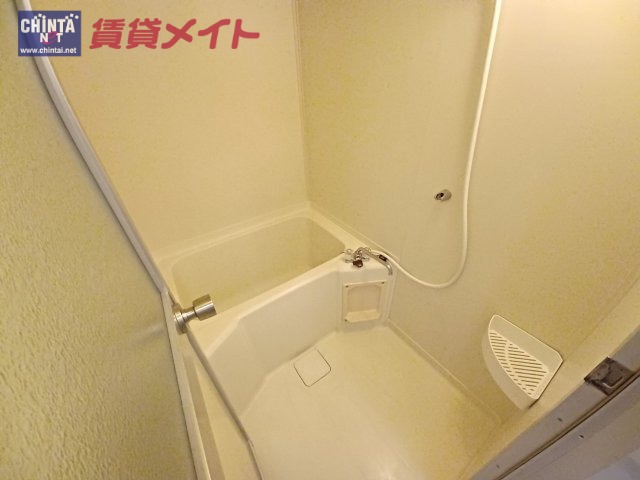 【伊勢市船江のマンションのバス・シャワールーム】