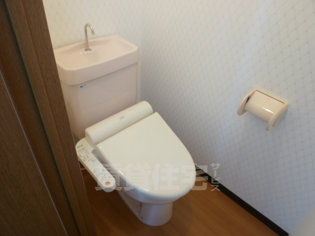【堺市北区黒土町のマンションのトイレ】