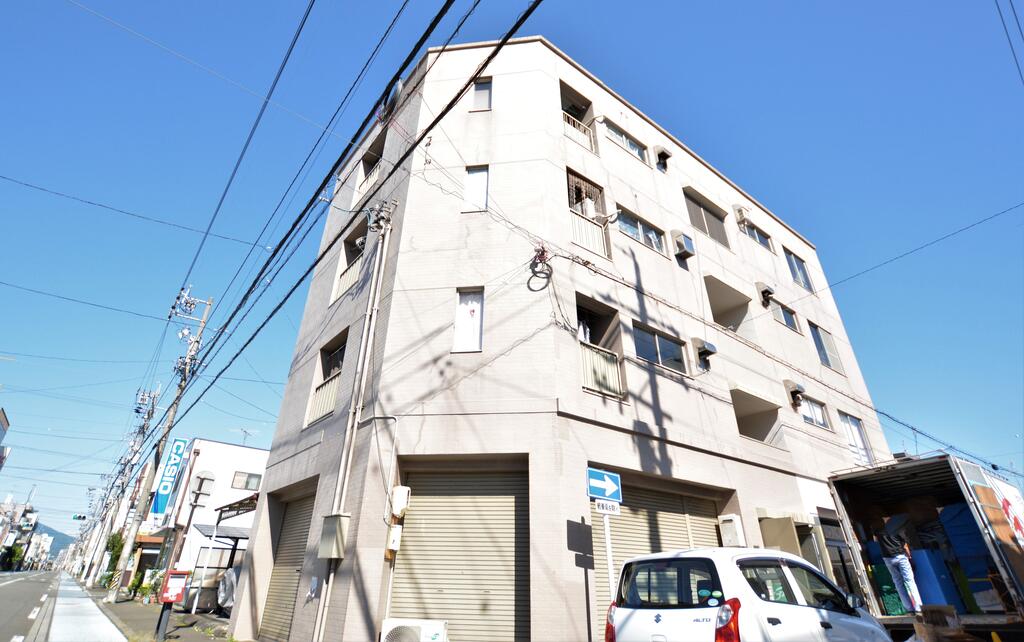 永田幸町ビルの建物外観