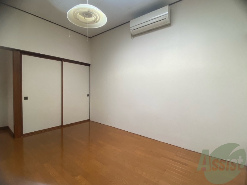 居室・リビング　リビングは洋室になります。丁度いい広さですね。