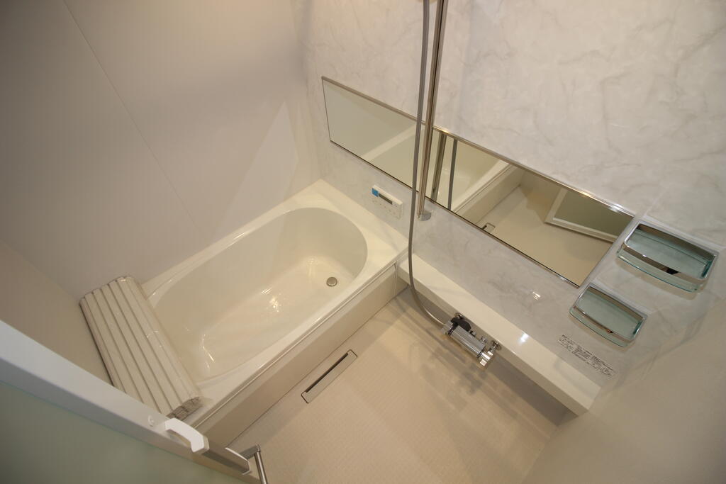 バス・シャワールーム　お風呂