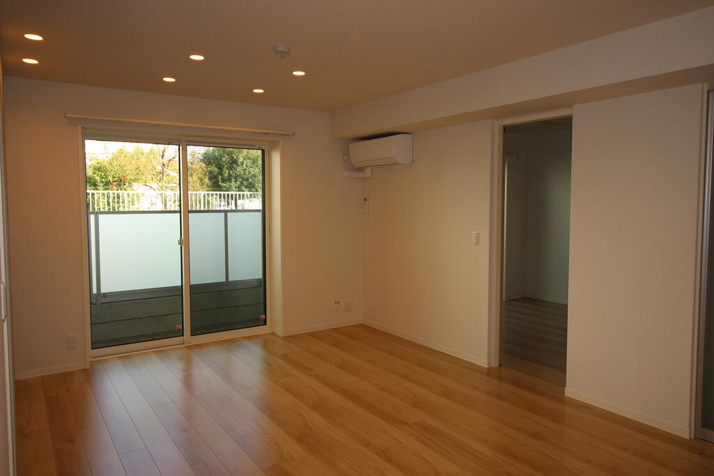 居室・リビング　リビング