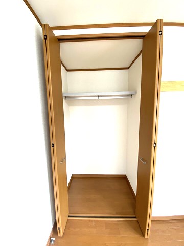 収納　洋室　クロゼット