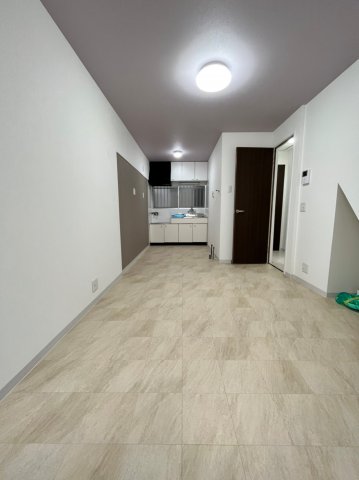 居室・リビング　ゆったり過ごせる居間です