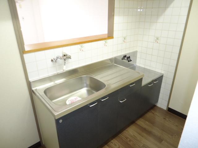 キッチン　キッチン（イメージ）