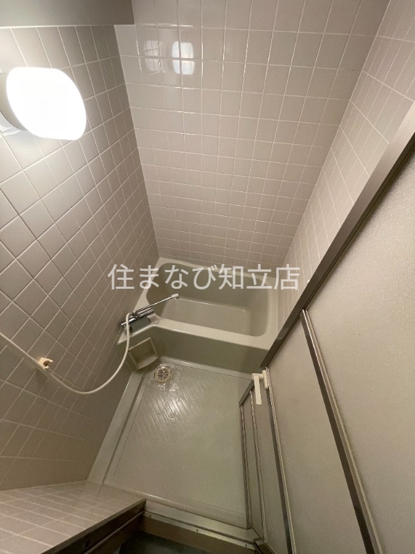 バス・シャワールーム　同型別部屋写真