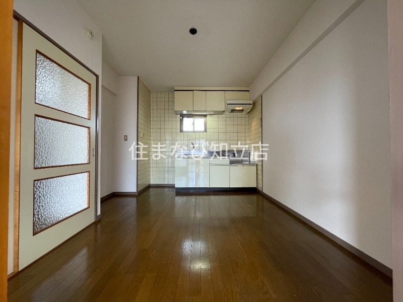 居室・リビング　同型別部屋写真