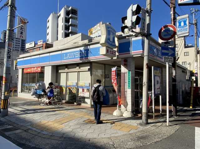コンビニ　ローソン（コンビニ）まで331m