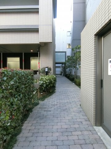 エントランス　詳細は、RISUMO江坂本店→06-6155-7137まで♪