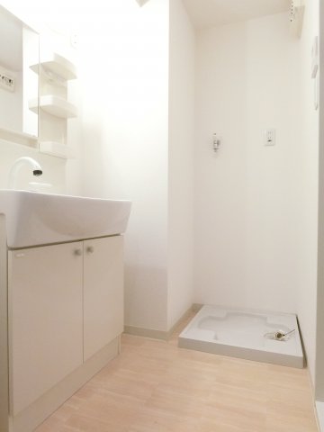 洗面設備　詳細は、RISUMO江坂本店→06-6155-7137まで♪