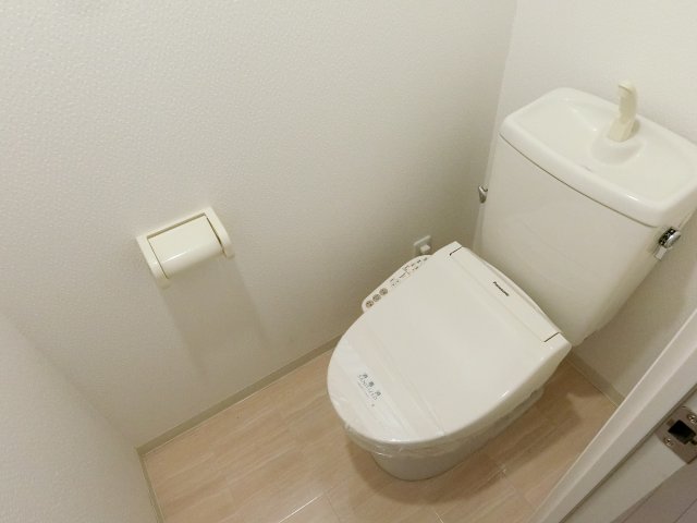 トイレ　詳細は、RISUMO江坂本店→06-6155-7137まで♪