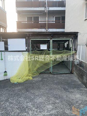 シャトー六万寺の外観写真