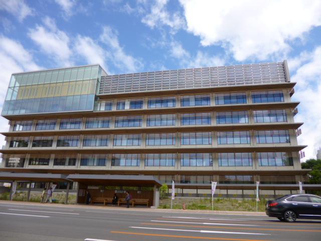 役所　秋田市役所（役所）まで450m
