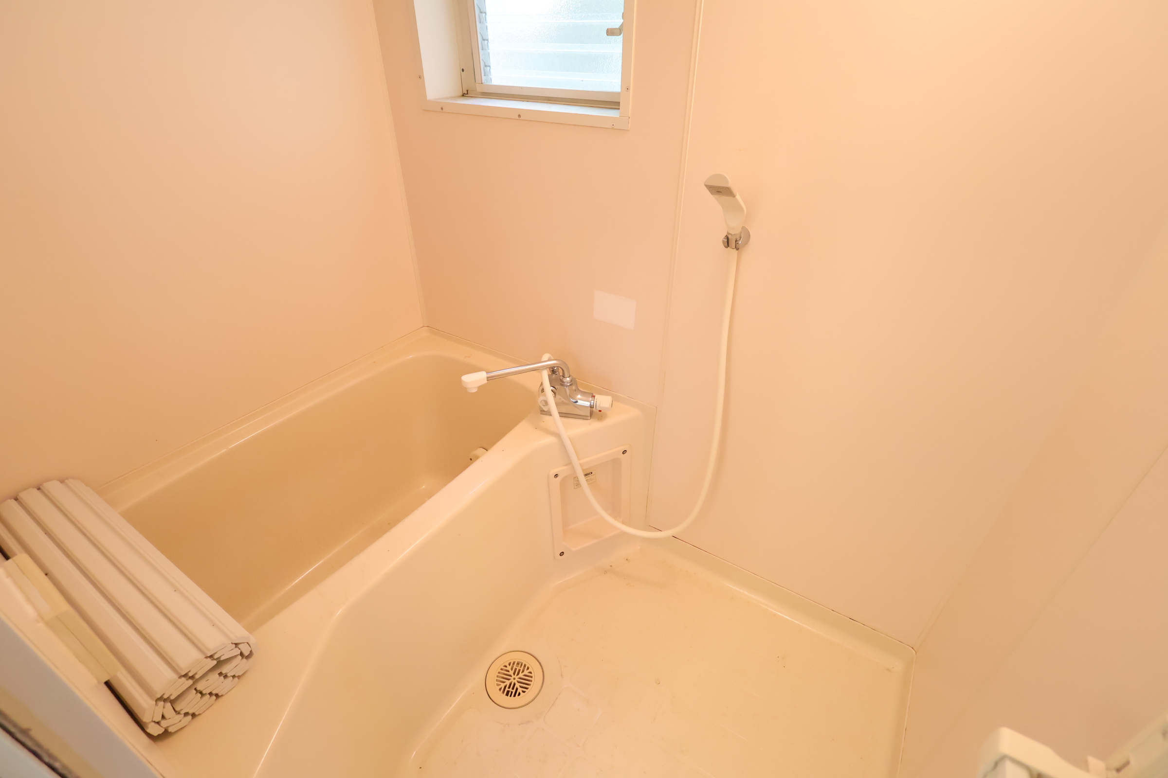 バス・シャワールーム　都市ガス給湯