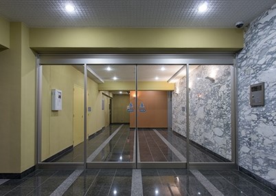 セキュリティ　安心と安全のオートロックです。