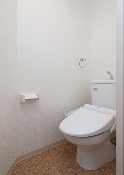 トイレ　お写真を準備中の為、別号室の写真をご参考下さい。