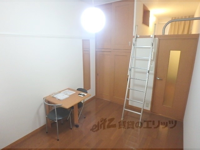 居室・リビング　洋室