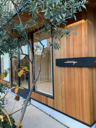 飲食店　momovege(モモベジ)（飲食店）まで1429m