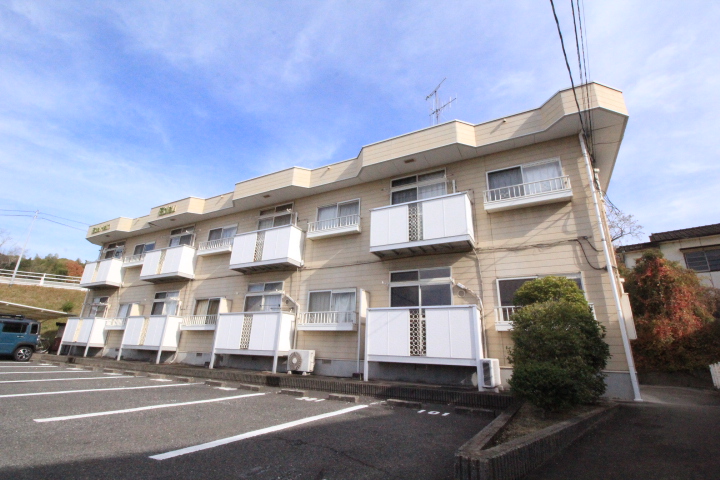 建物外観　児島下の町の2DKアパート☆