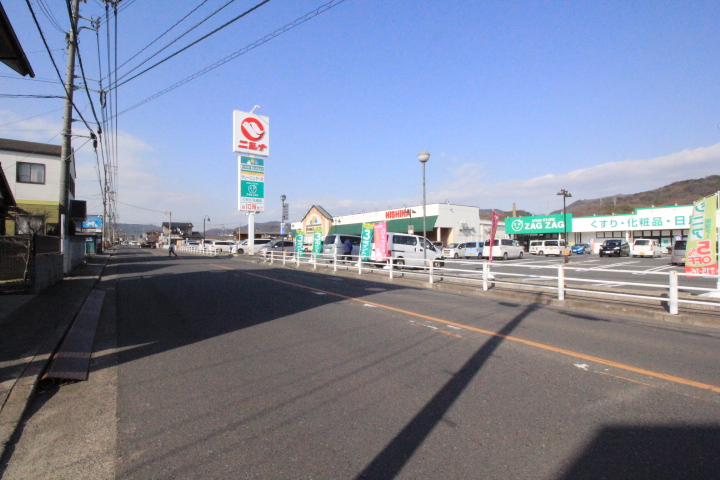 スーパー　ニシナフードバスケット児島下の町店（スーパー）まで910m