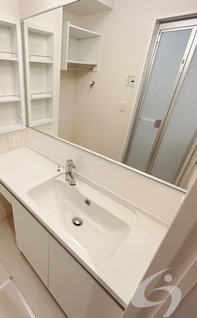 洗面設備　同仕様