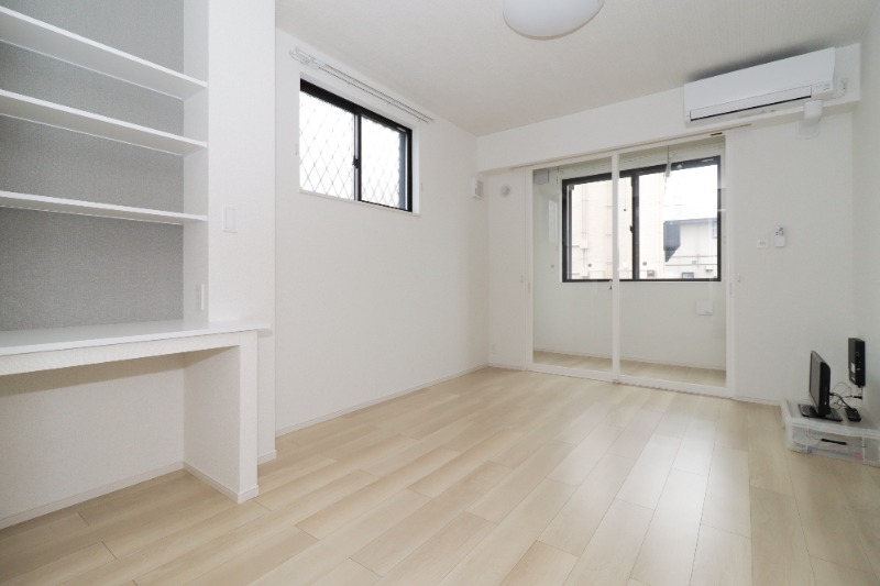 居室・リビング　図面と現状に相違がある場合には現状を優先