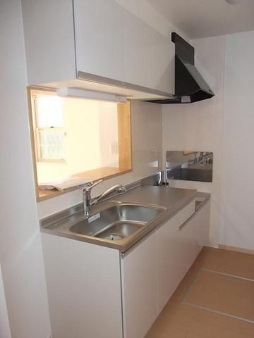 キッチン　人気の対面式キッチンです