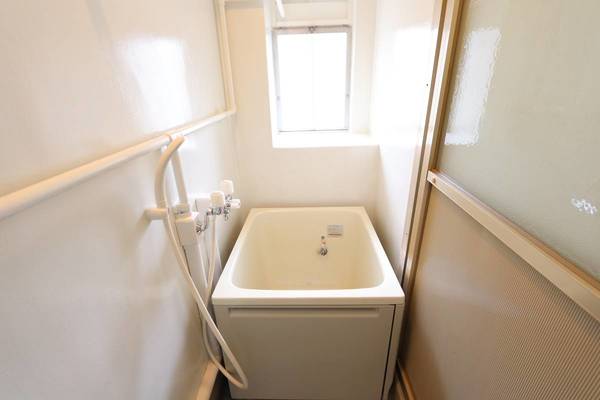 バス・シャワールーム　ビレッジハウスの同一物件・同一タイプの間取りの写真です